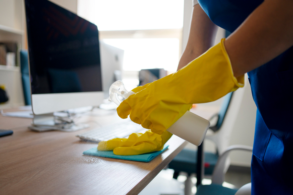 Commercial office cleaning